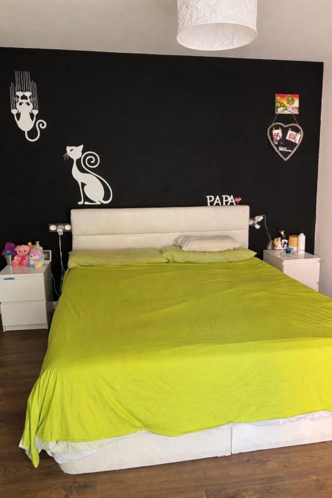 Dormitorio bajo cubierta